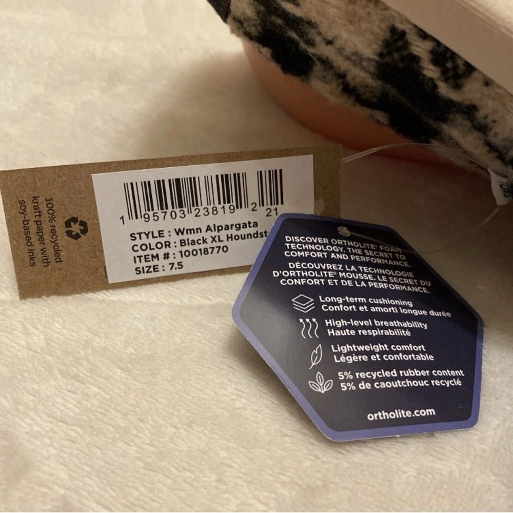 Toms Black and Cream XL Houndstooth Flats - Picture 2 of 12